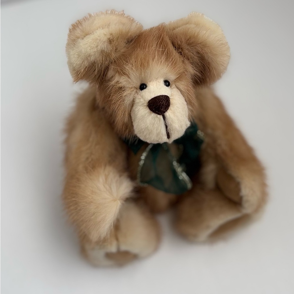 Angie Roger’s | 2001 Mink Fur With Glass Eyes Jointed Teddy Bear Signed